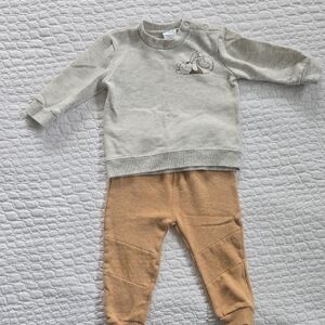 Whinny The Pough Matching Set